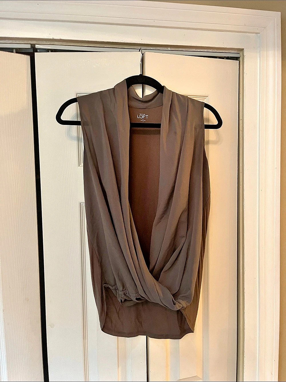 LOFT Draped Sleeveless Blouse in Brown Like New